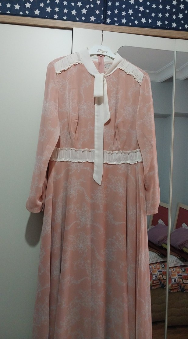 Dantel Detaylı Pembe Uzun Elbise - Görsel 2