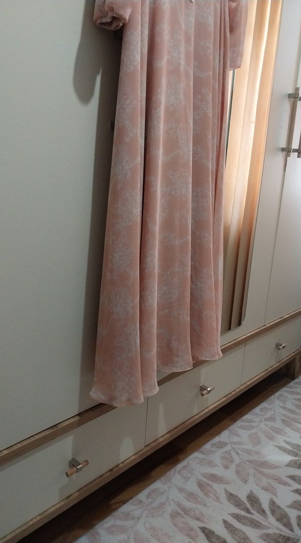 Dantel Detaylı Pembe Uzun Elbise - Görsel 5