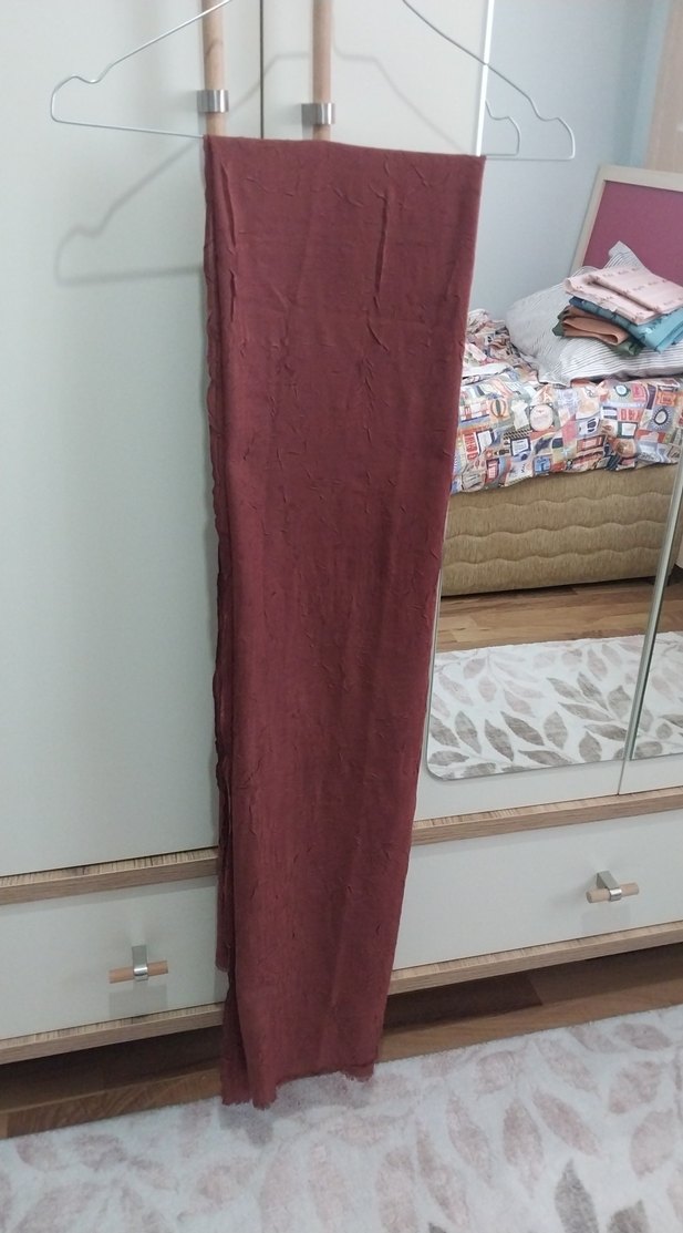 Bambu kumaş iç göstermez kullanımı rahat tesettüre uygun şal - Görsel 2