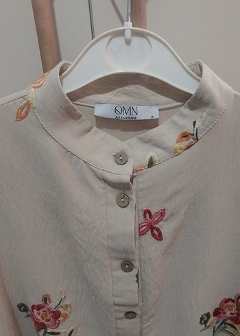 Nakışlı Beyaz Bohem Kadın Kısa Gömlek - Görsel 11