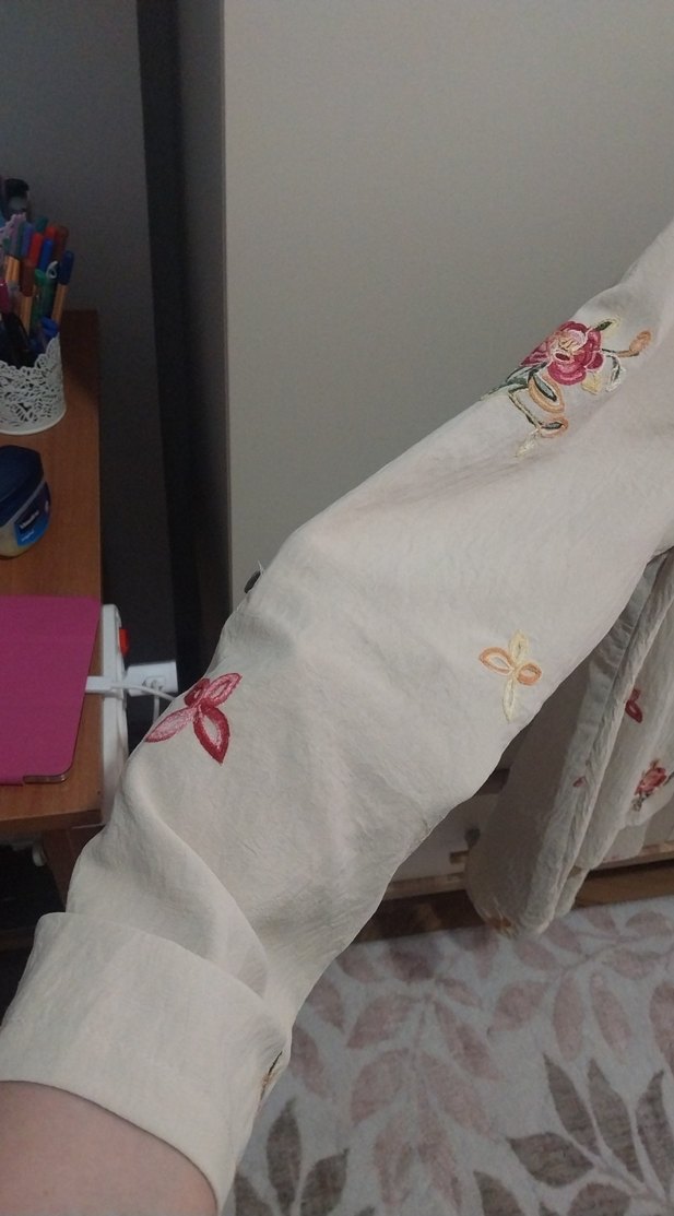 Nakışlı Beyaz Bohem Kadın Kısa Gömlek - Görsel 5