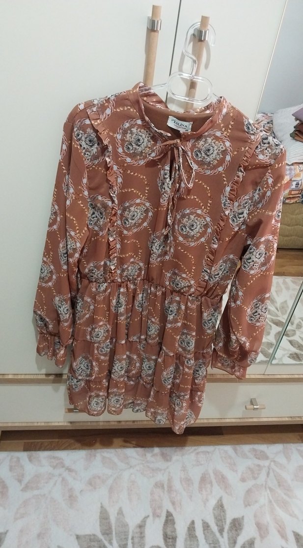 Volanlı, uzun kollu, bağcıklı bohem tunik - Görsel 5