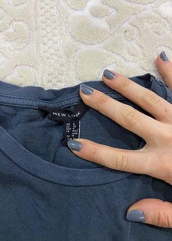 Gri Baskılı Kısa Kollu Kadın Tişört - Görsel 2