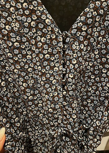 Uzun Kollu V Yaka Midi Elbise - Görsel 3