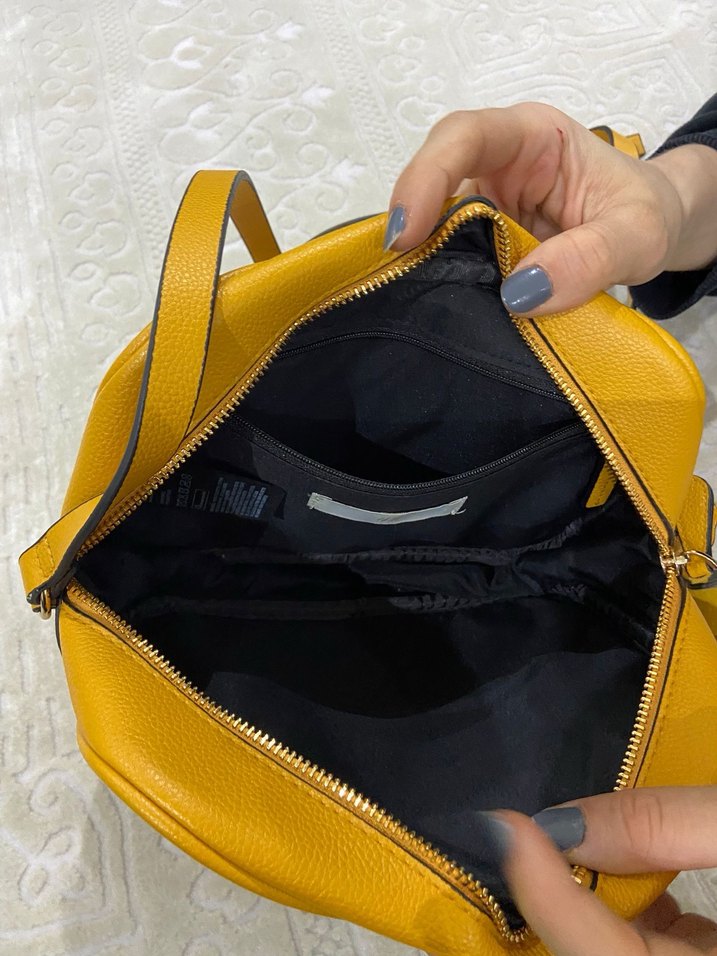 Sarı Deri Kadın Çanta Püsküllü - Görsel 3