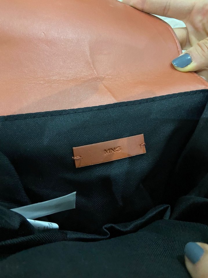 Kırmızı Deri Tokalı Kadın Çanta - Görsel 3