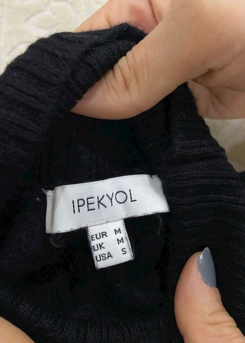 Siyah Kolsuz Balıkçı Yaka Triko Kazak - Görsel 2