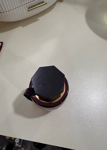 Victoria's Secret Very Sexy Kadın Parfümü - Görsel 2