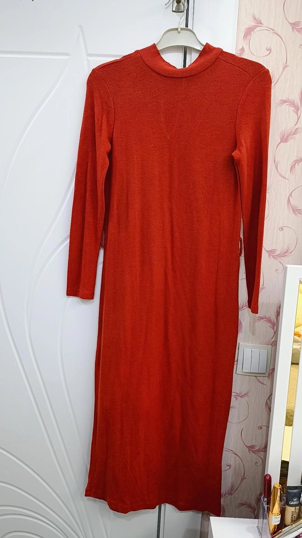 Kiremit Yüksek Yakalı Uzun Elbise - Görsel 2