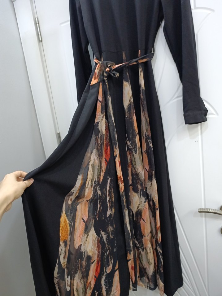 Uzun Kollu Siyah Piliseli Bohem Elbise - Görsel 3