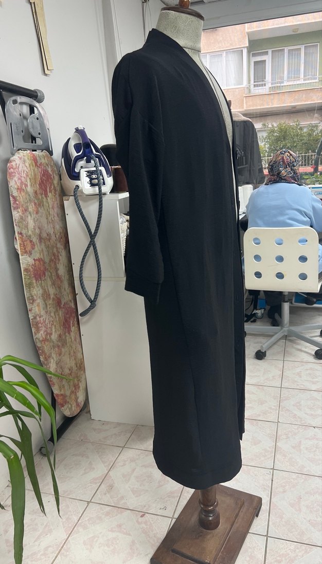 Düğmeli Siyah Uzun Kadın uzun tunik - Görsel 4
