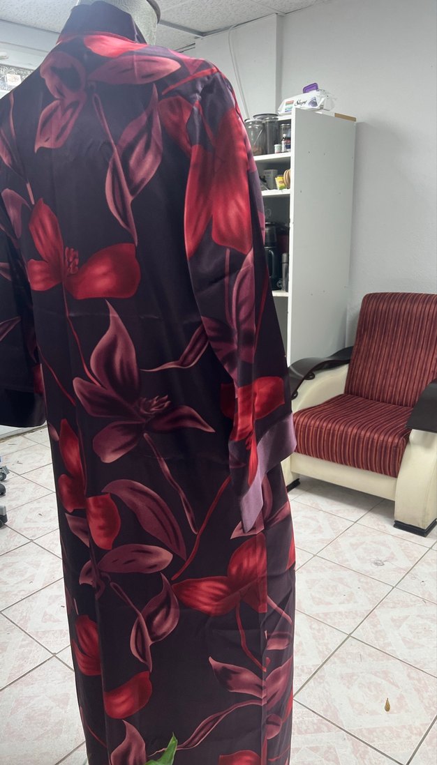Bordo Çiçek Desenli Uzun Kadın Kimono sabahlık - Görsel 3