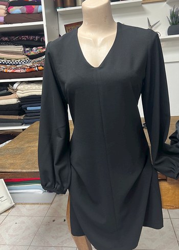 Kadın Siyah Midi Ofis Elbisesi V Yaka - Görsel 4