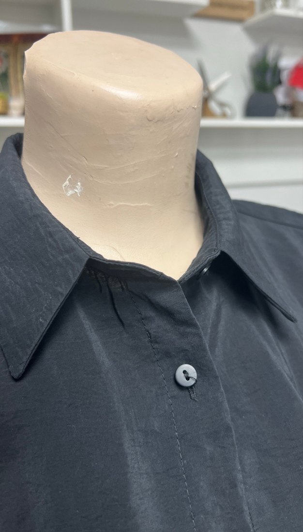 Düğmeli Siyah Kadın Uzun Kollu Gömlek - Görsel 5