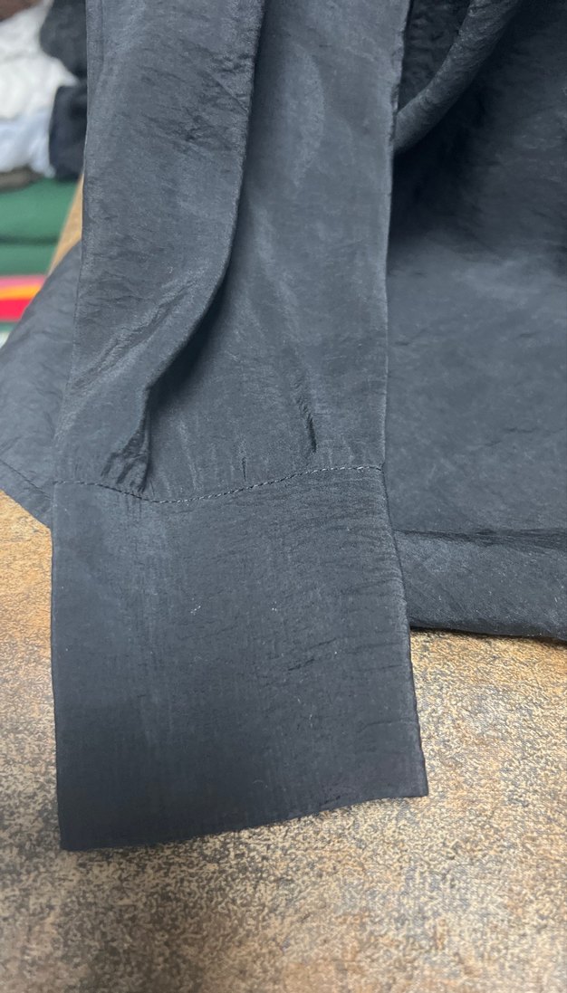 Düğmeli Siyah Kadın Uzun Kollu Gömlek - Görsel 2