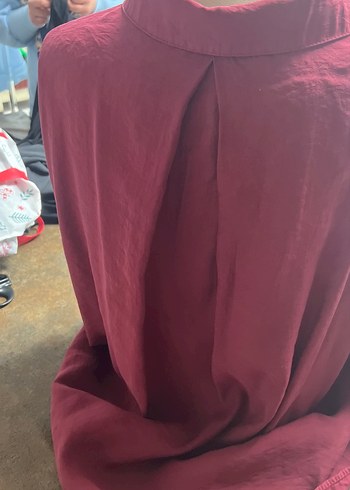 Bordo Düğmeli Kadın Gömlek - Görsel 4