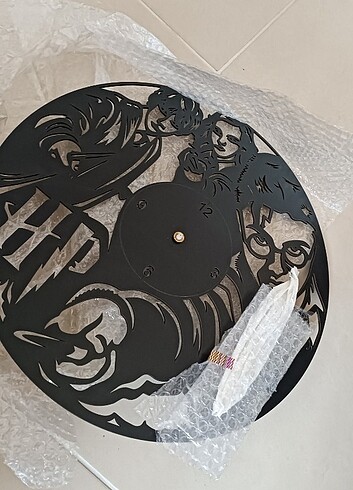 Diğer Harry Potter desenli duvar saati