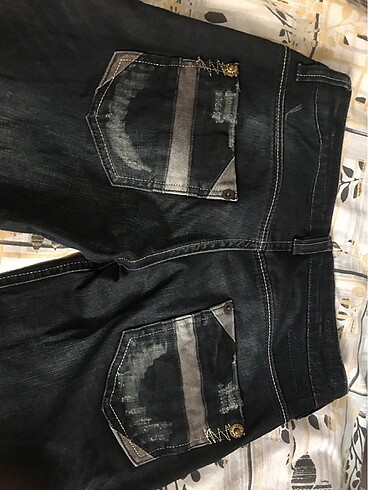 29 Beden siyah Renk y2k jean