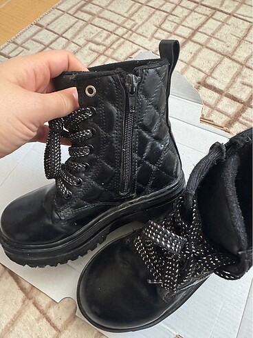 27 Beden Kız çocuk bot