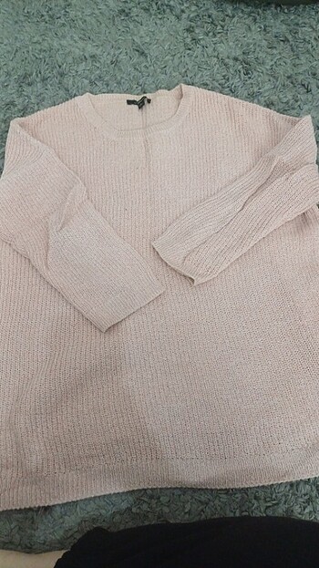 Pembe triko kazak