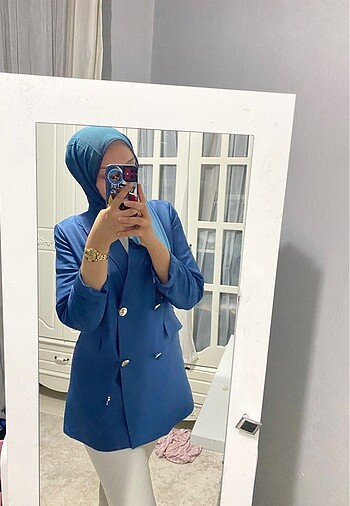 mavi ve lacivert blazer alıcısı var lütfen almayın