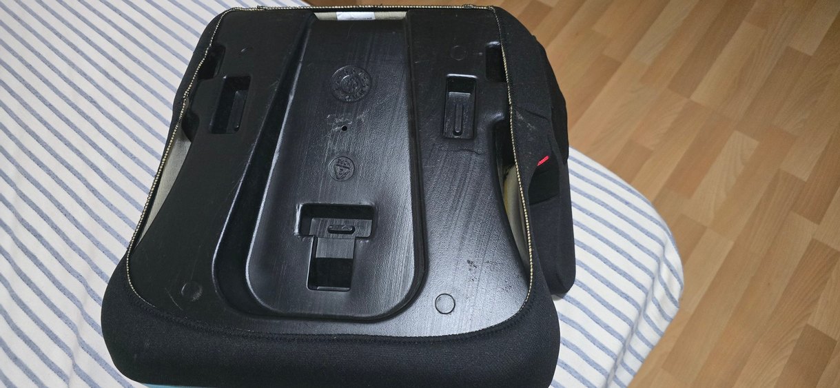 Koyu Mavi Çocuk Araba Koltuğu yükseltici - Görsel 3