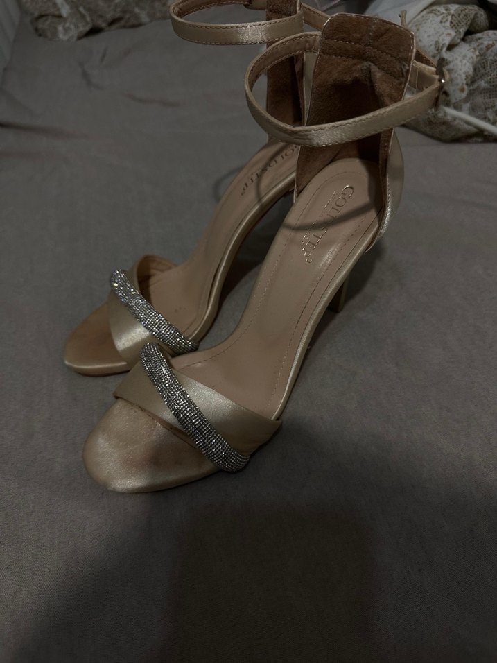 Gold Tokalı Yüksek Topuklu Kadın Abiye Ayakkabı - Görsel 2