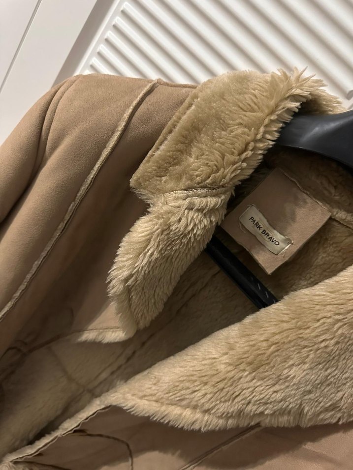 TASARIM Bej Süet Kadın Kışlık Ceket Kürklü - Görsel 2