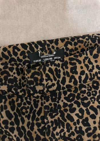 Kadın Kahverengi leopar Desenli Pileli Kumaş Pantolon - Görsel 3