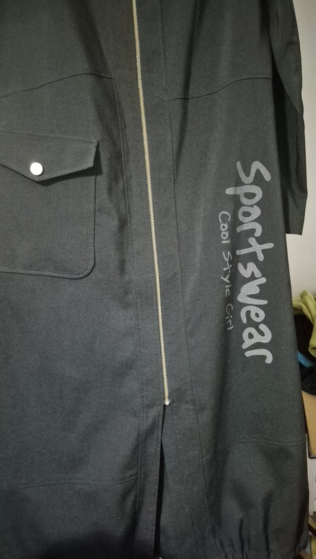 Kadın Siyah Uzun Fermuarlı Spor Kap - Görsel 4