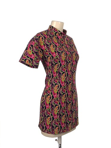 Zara Zara Kısa Elbise %70 İndirimli.