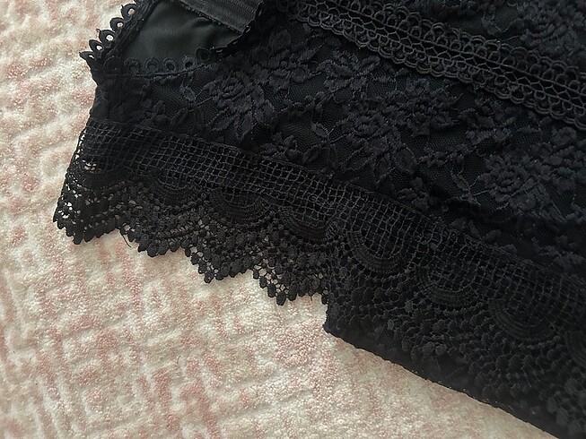 xl Beden Siyah dantelli bluz