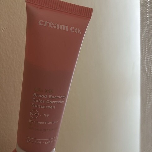 Diğer Cream Co. CC Renkli Güneş Kremi