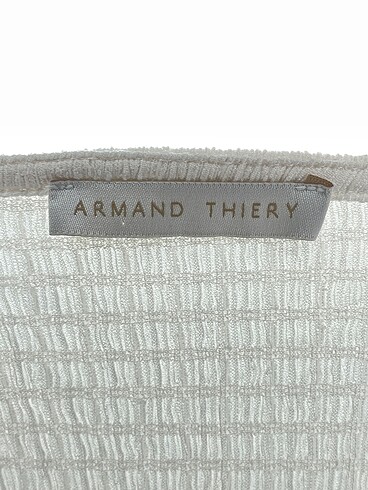 universal Beden beyaz Renk Armand Thiery Bluz %70 İndirimli.