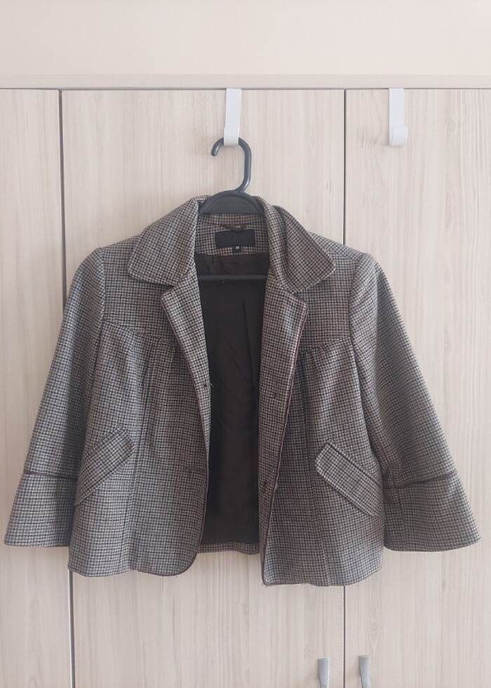 Yargıcı benzer blazer ceket modeli kısa ceket kahverengi bej gri - Görsel 4