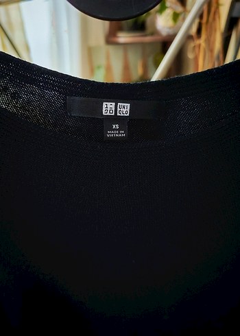 Uniqlo 3D knit Siyah Kadın Bisiklet Yaka İnce Triko Kazak - Görsel 2