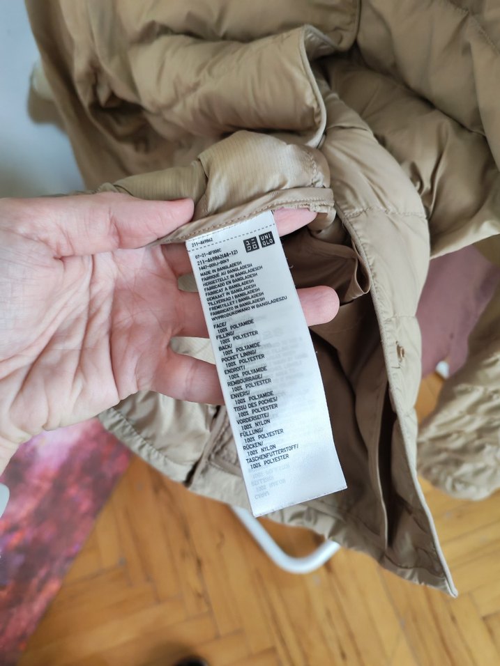 Uniqlo Puffertech Bej yuvarlak ve v yakası Kadın Kışlık Mont - Görsel 4