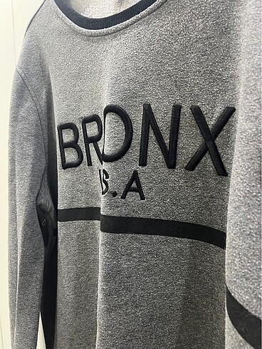 Defacto Sweatshirt