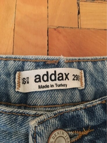 38 Beden 38 beden Bermuda şort