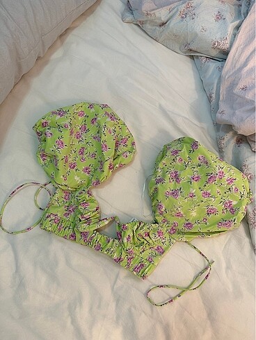 Zara yeşil crop