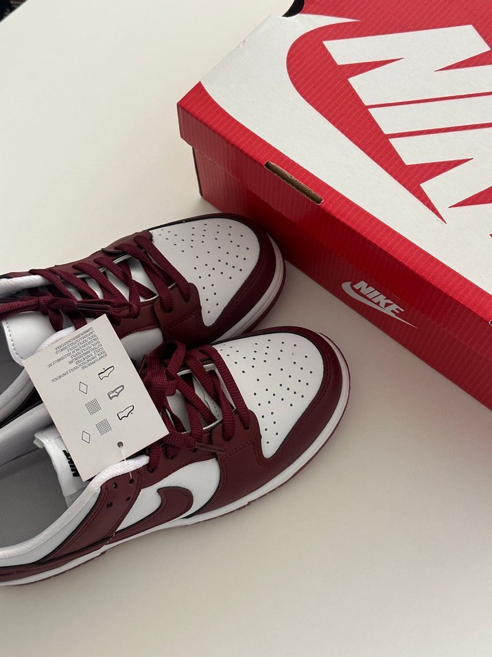 Nike Bordo Dunk Low Ayakkabı - Görsel 5
