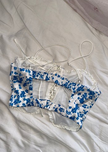 Bershka Mavi Çiçek Desenli Crop Top - Görsel 3