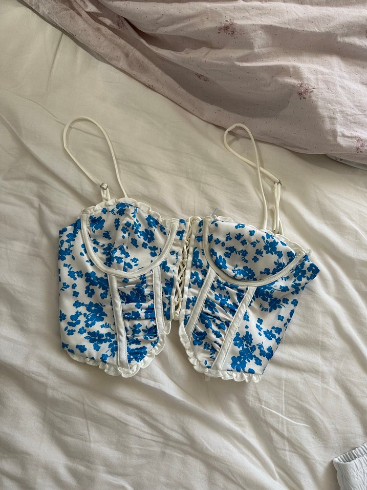 Bershka Mavi Çiçek Desenli Crop Top - Görsel 2