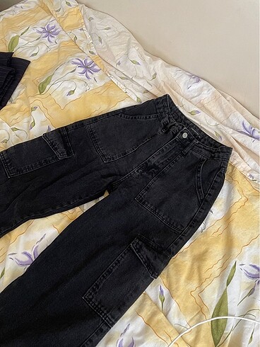siyah kargo cepli yüksek bel wide leg jeans