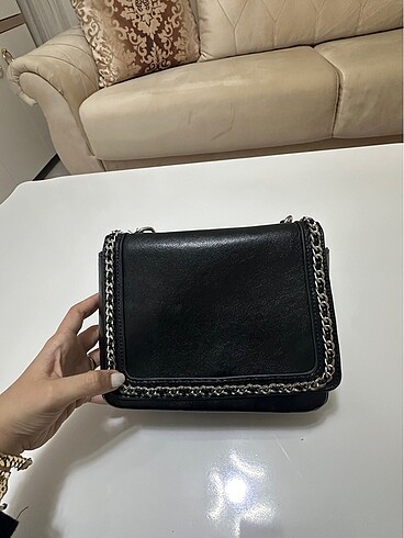 siyah çanta