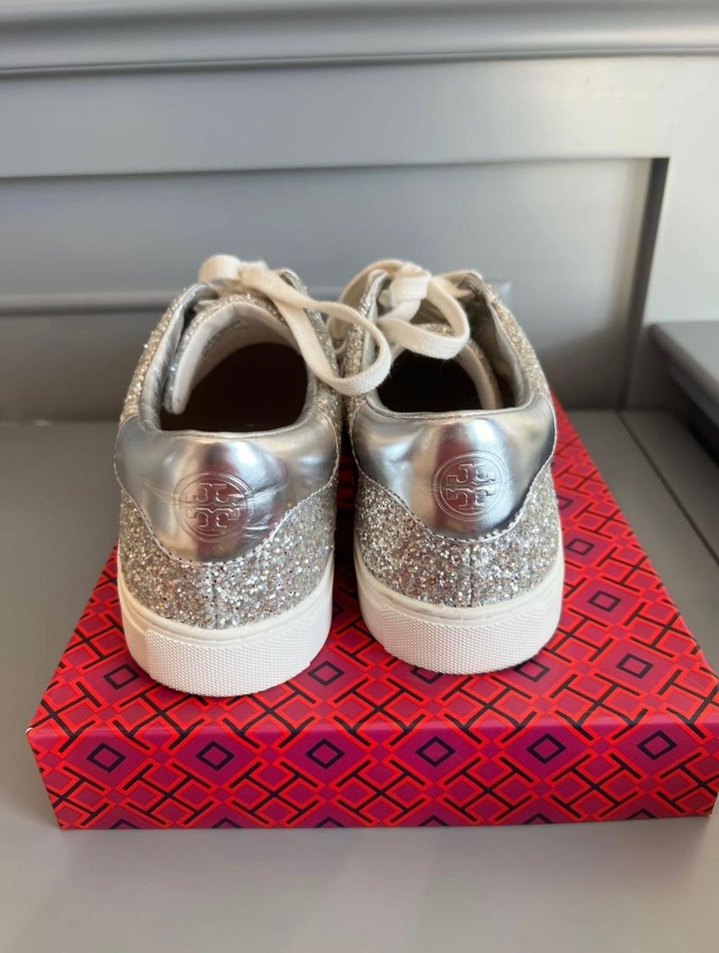 Tory Burch Orijinal Kadın Parlak Simli Sneaker - Görsel 4