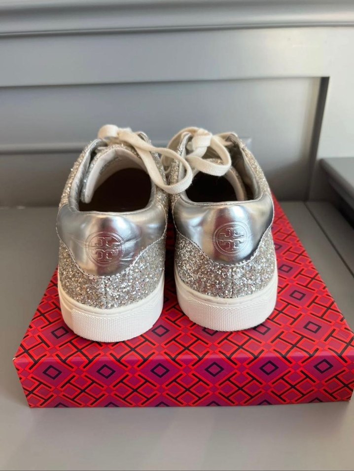 Tory Burch Orijinal Kadın Parlak Simli Sneaker - Görsel 5