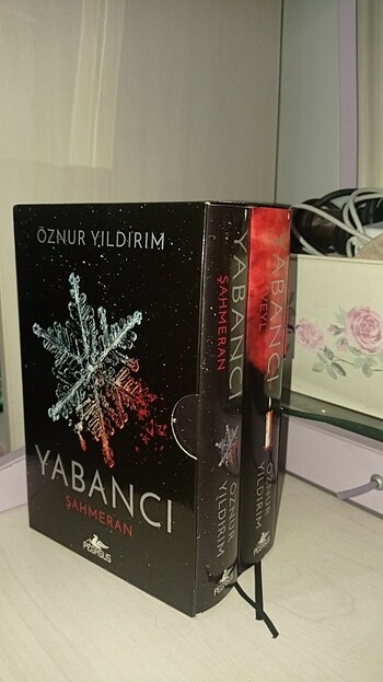 Yabancı serisi 1-2/ Öznur Yıldırım 