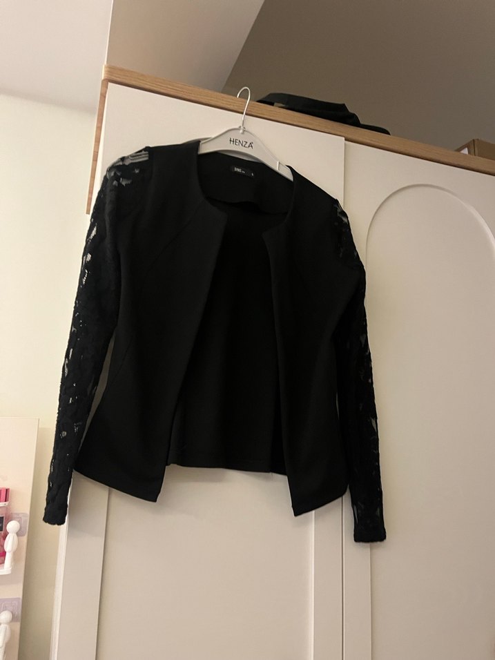 Dantel Detaylı Siyah Mini Blazer balero siyah ceket iş ceketi - Görsel 2