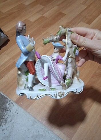 Diğer Vintace antika biblo 